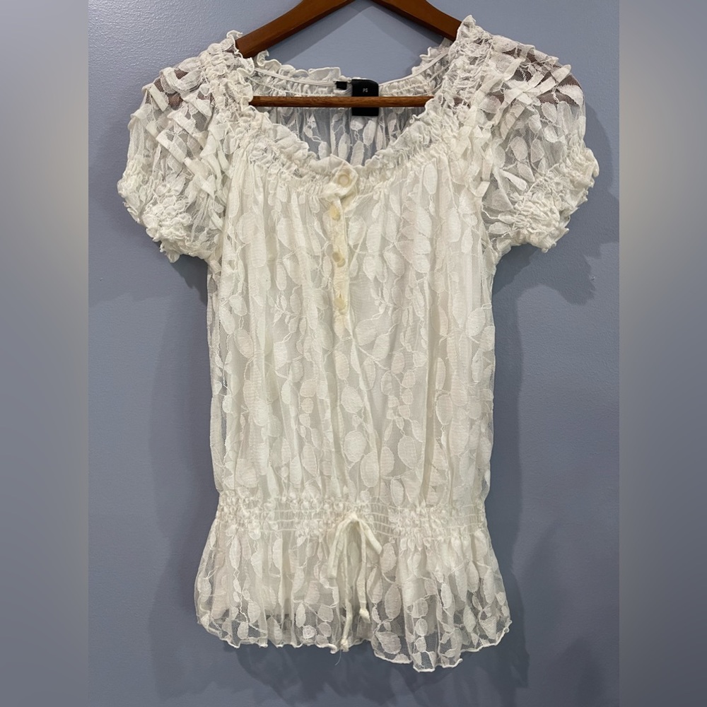 Off White/ Cream Lace blouse Size PS Short Sleeve Elastic Arms/Waist w camisole